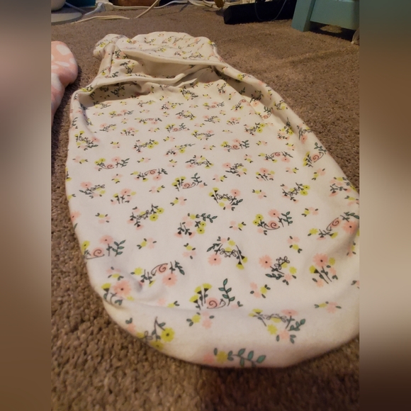 Swaddles - Picture 3 of 5